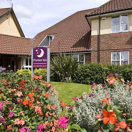 Premier Inn Bristol East Emersons Green Coalpit Heath Bagian luar foto