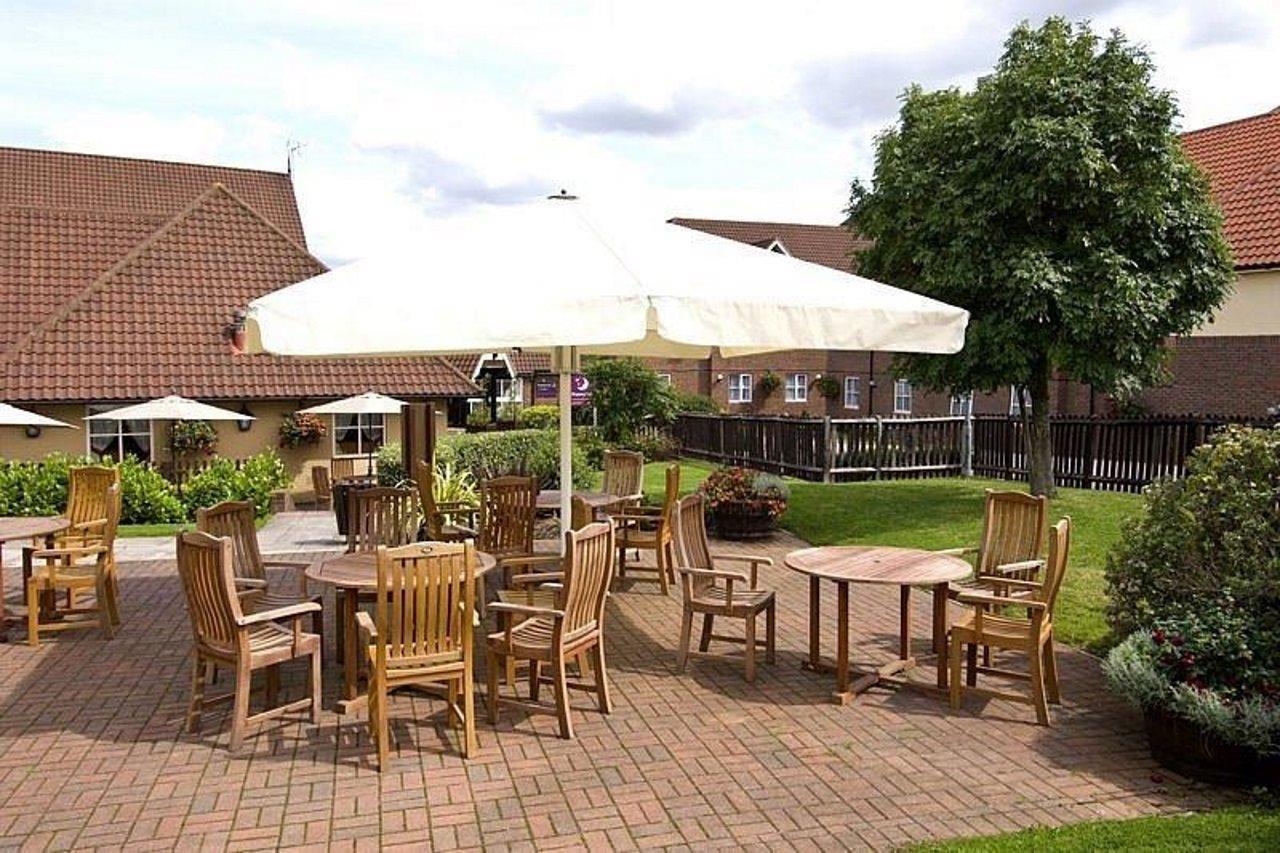 Premier Inn Bristol East Emersons Green Coalpit Heath Bagian luar foto