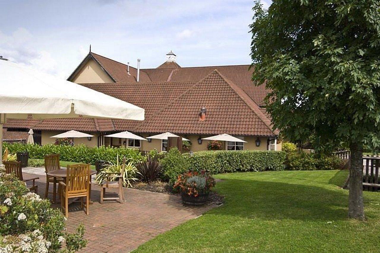 Premier Inn Bristol East Emersons Green Coalpit Heath Bagian luar foto
