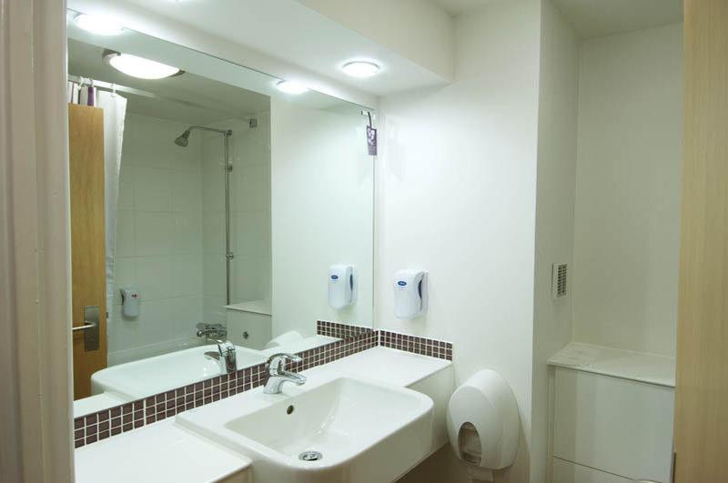 Premier Inn Bristol East Emersons Green Coalpit Heath Bagian luar foto